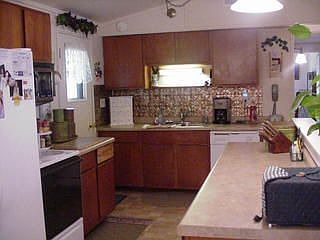1st image of 405 E 1st Ave