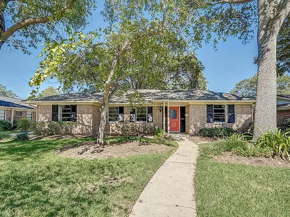 4510 Creekbend Dr, Houston, TX 77035