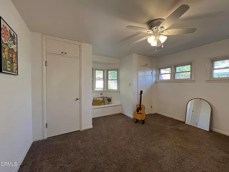 345 Malcolm Dr — Photo 7