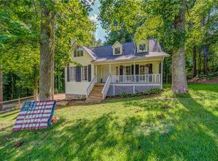 190 Northwoods Cir, Ball Ground, GA 30107