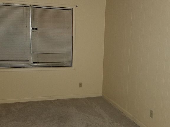3rd image of 426 S Maple St #426