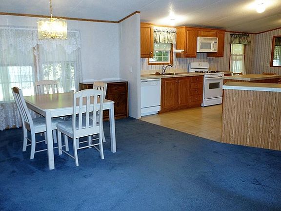 5th image of 37027 Alabama Dr