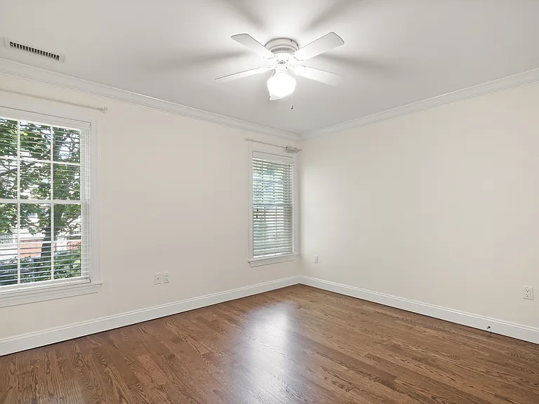 25 Decatur St #B — Photo 18