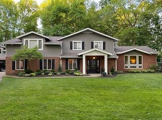 4110 Harlem Rd, New Albany, OH 43054