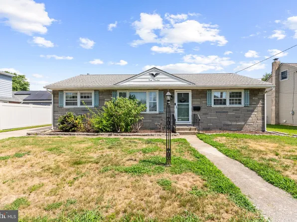 913 Mercer St, Gloucester City, NJ 08030