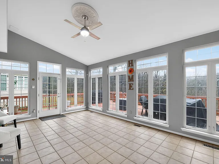 11433 Seneca Forest Cir — Photo 5