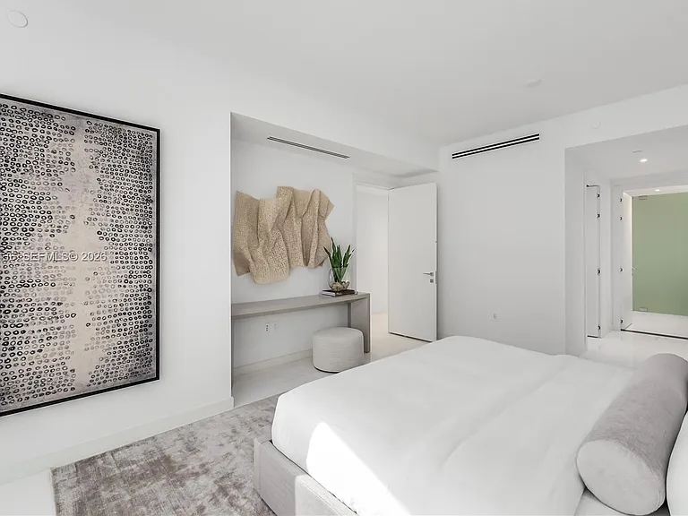 300 Biscayne Boulevard Way #2802 — Photo 23