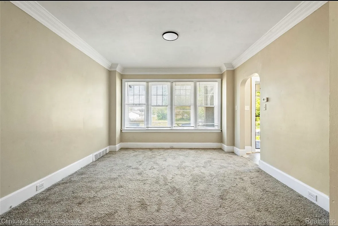 2 bed, 1220 sqft, $1,250 — Photo 2
