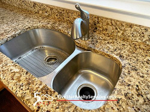 3rd image of 7320 W Talcott Ave APT 1W
