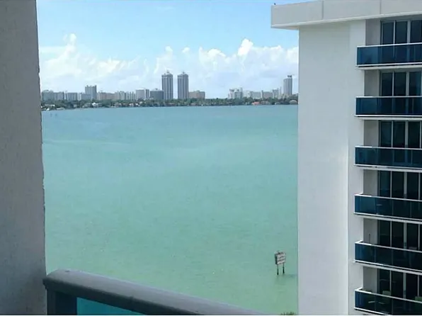 7501 E Treasure Dr APT 9B, North Bay Village, FL 33141