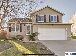 16005 Birch Ave, Omaha, NE 68136