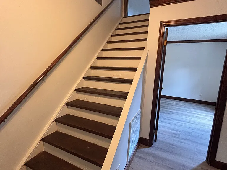 1225 Blythe Ferry Rd NE #D — Photo 5