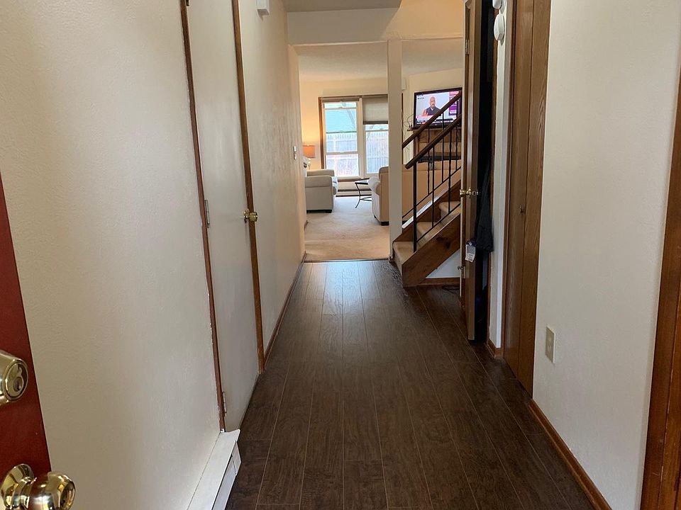 240 Woodscape Dr, Albany, NY 12203 Zillow
