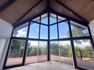 20862 Kittridge Rd, Saratoga, CA 95070