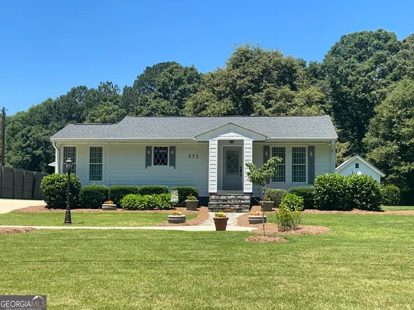 272 Lakeview Dr, Winterville, GA 30683