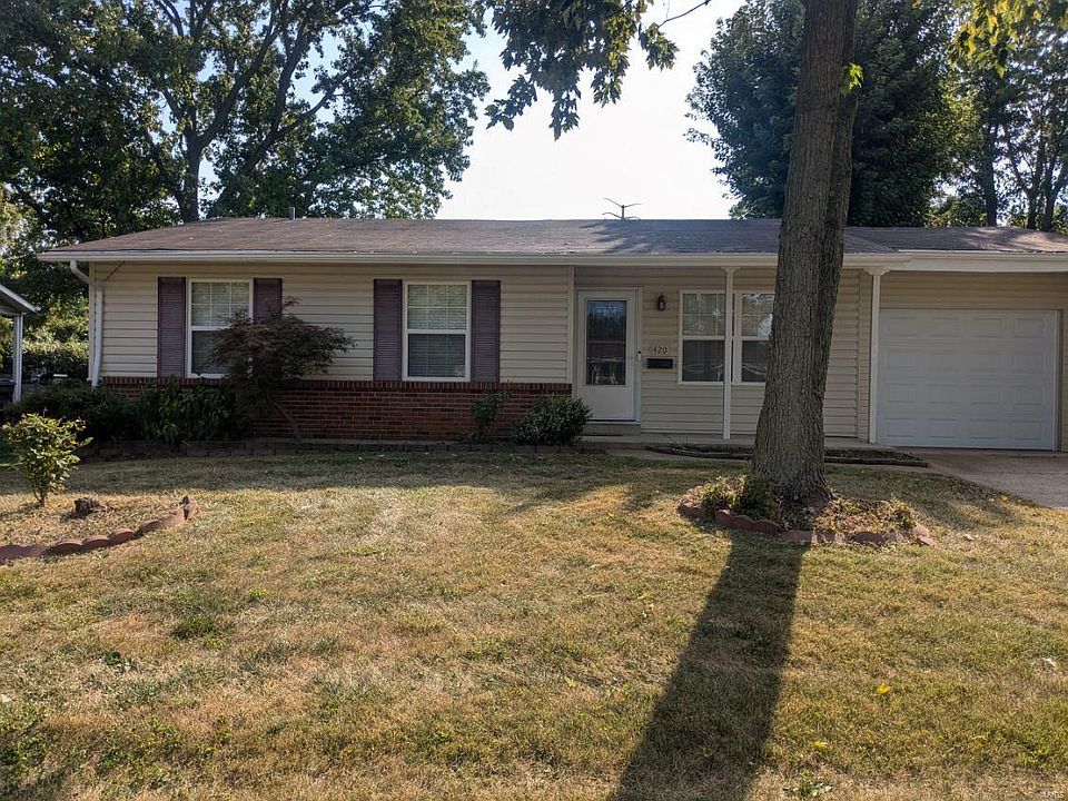 1st image of 420 Lemondale Ln