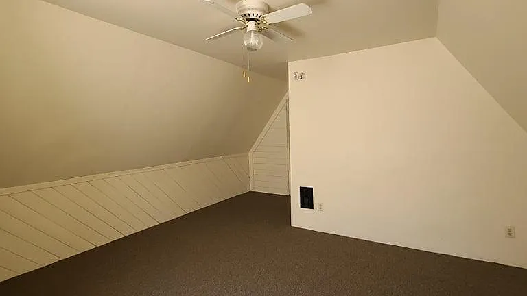 331 Locust St #4 — Photo 5