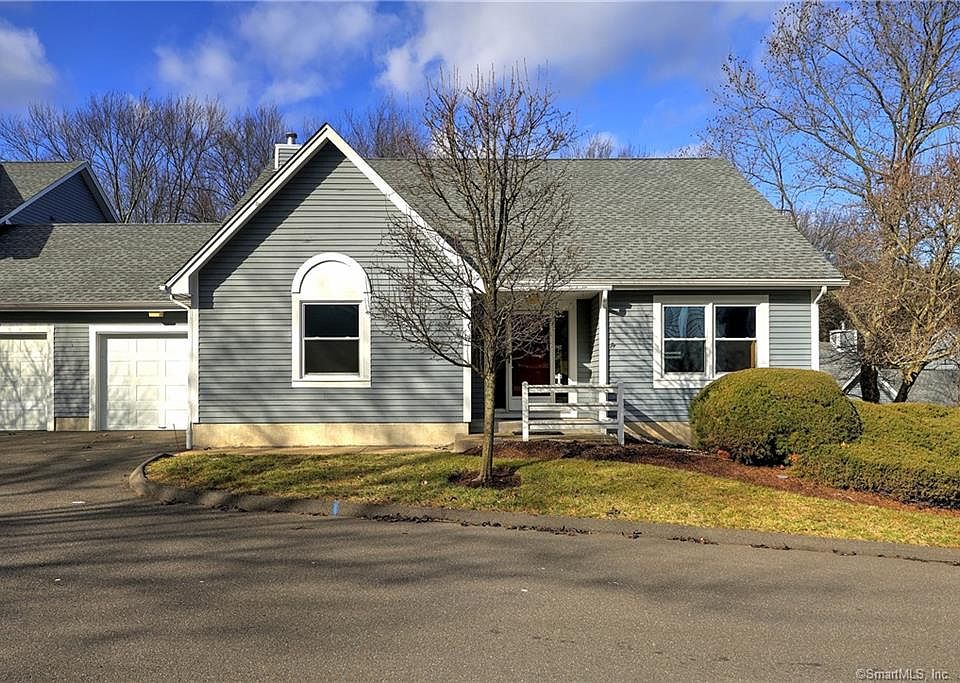 31 Meadow Lake Dr 31, Shelton, CT 06484 Zillow