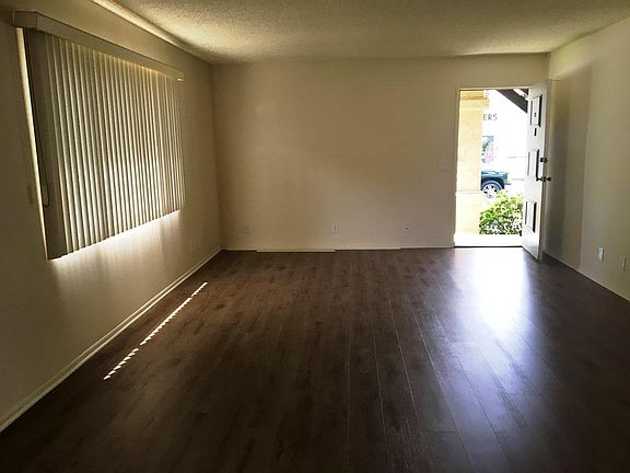 2nd image of 180 N Vermont Ave #2-K