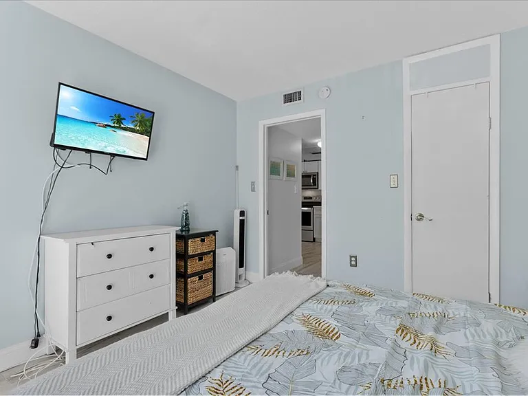 4800 Ocean Beach Blvd #226 — Photo 7
