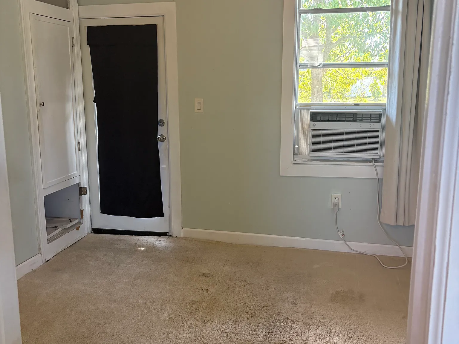 2 bed, 725 sqft, $1,925 — Photo 4