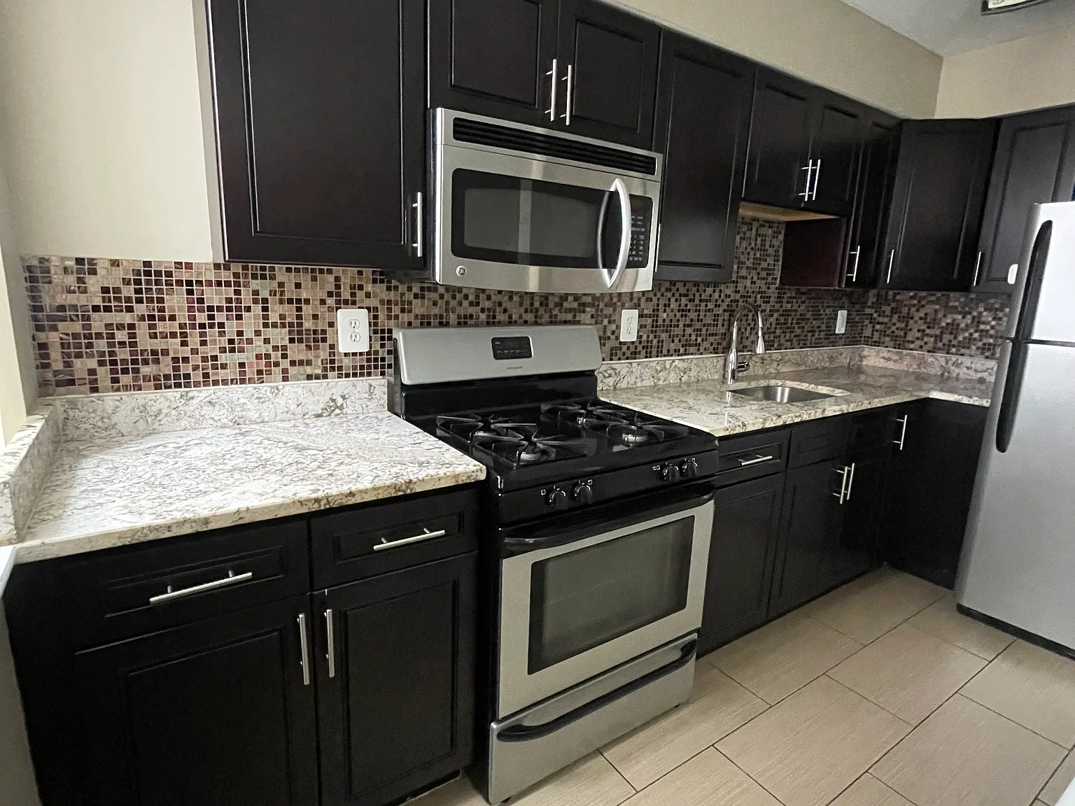 1 bed, $1,200 — Photo 3