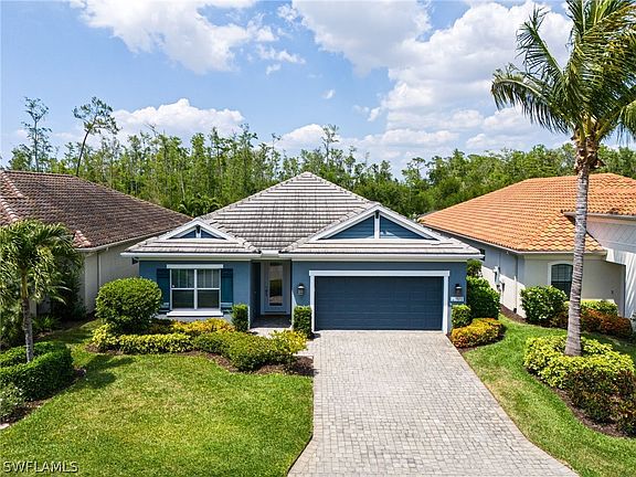 3rd image of 7572 Cypress Walk Dr