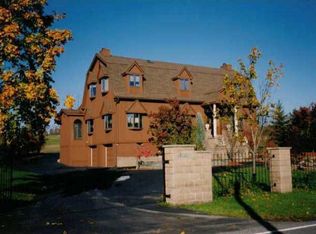 4005 County Line Rd, Macedon, NY 14502