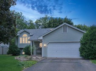 14819 Haven Dr, Apple Valley, MN 55124