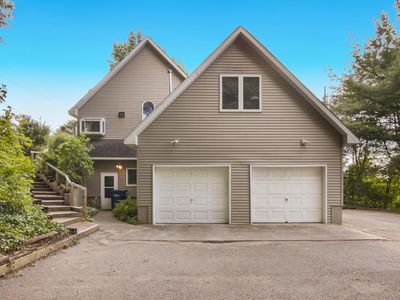 6232 Center Rd, Traverse City, MI, 49686