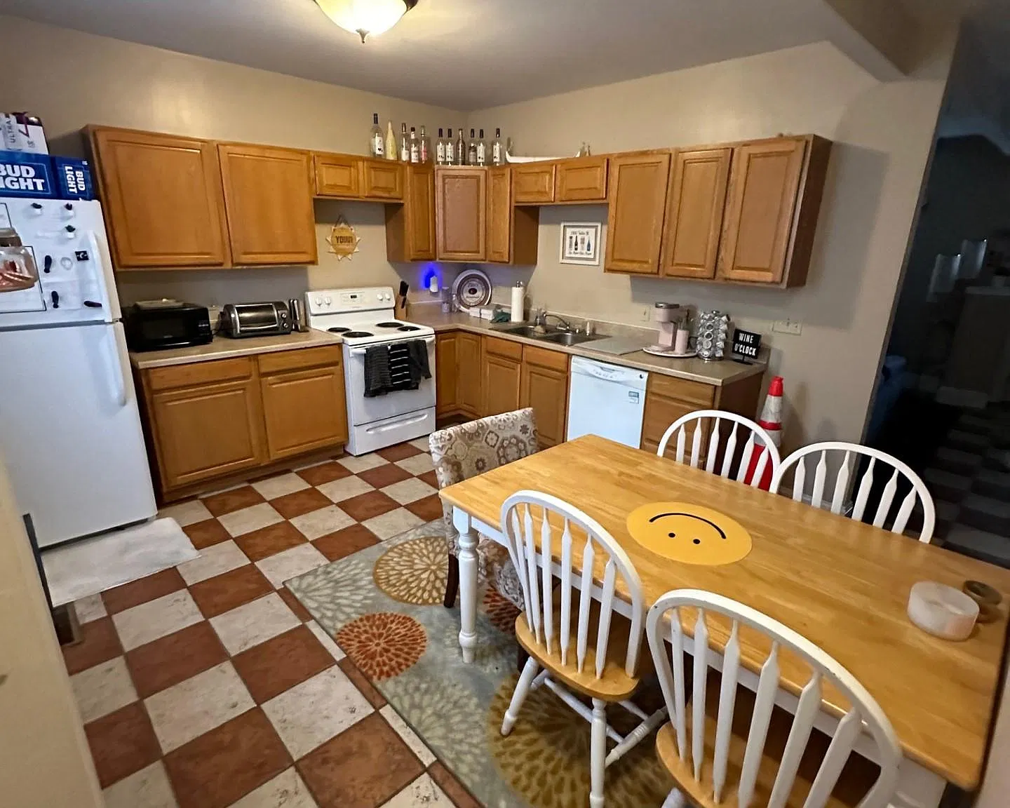 4 bed, 1600 sqft, $2,850 — Photo 4