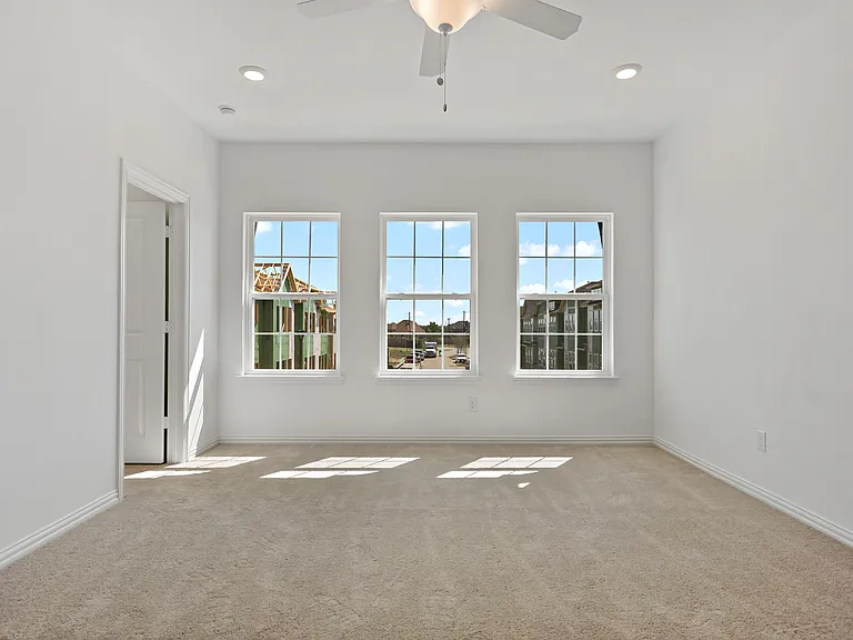 2249 Adena Springs Dr — Photo 12