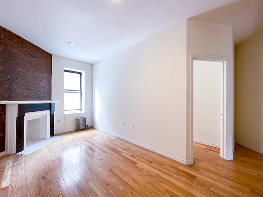 Rented by Compass | media 19