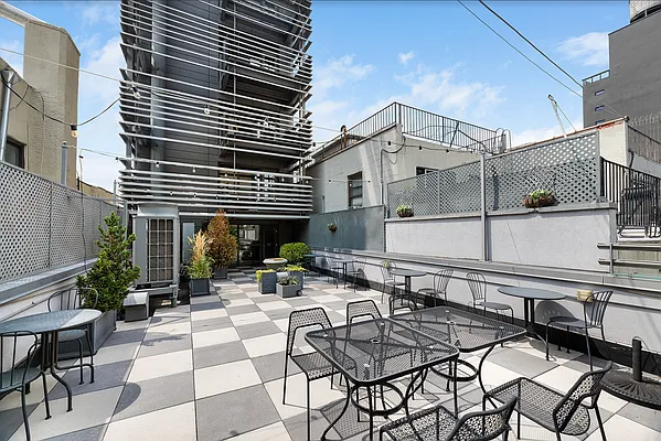 Rented by REAL New York | media 16