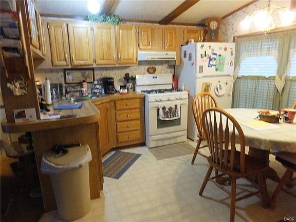 2nd image of 92 Bella Casa Dr