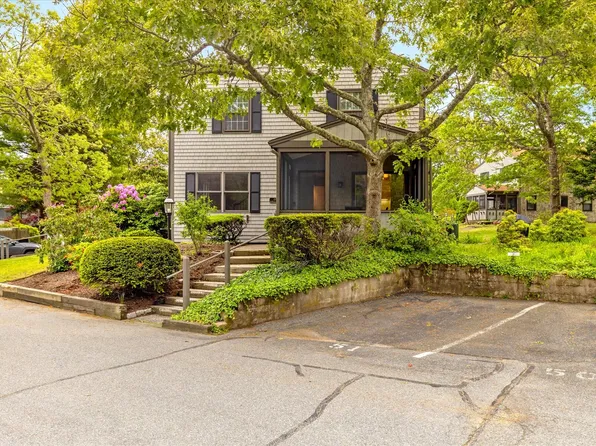 14 Harold Street APT 2F, Harwich Port, MA 02646