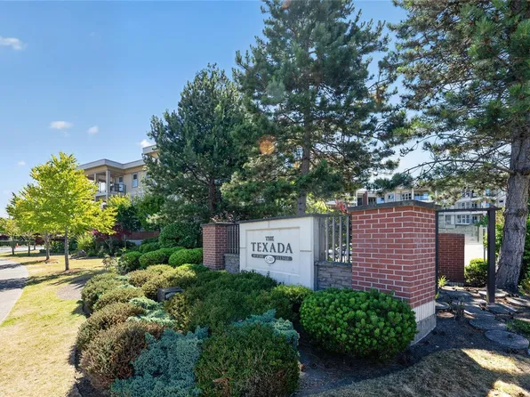6310 McRobb Ave #206, Nanaimo, BC V9V 1W8