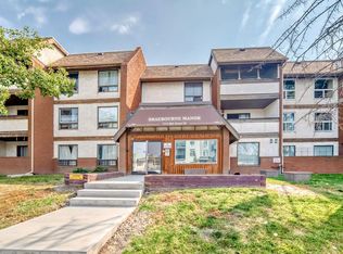 1712 38th St SE #306, Calgary, AB T2A1H1