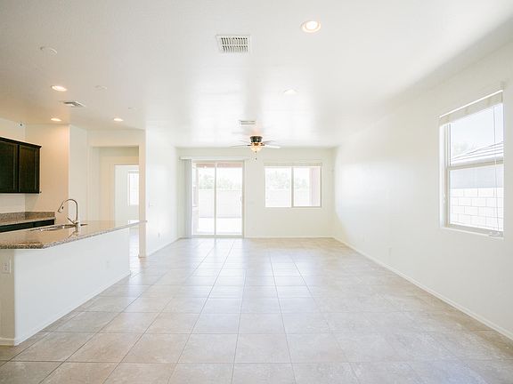 3rd image of 11042 S 175th Ln