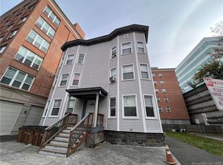 14 Relay Pl #R2, Stamford, CT 06901