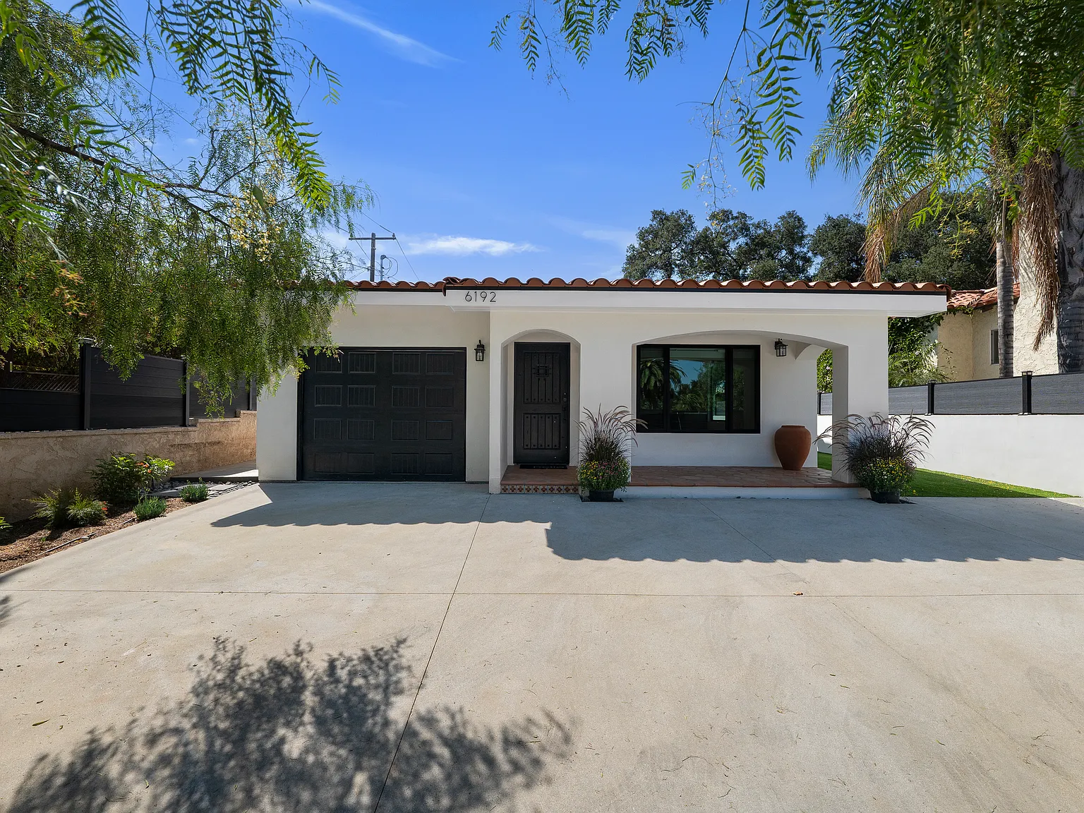 3 bed, 1500 sqft, $4,800 — Photo 1