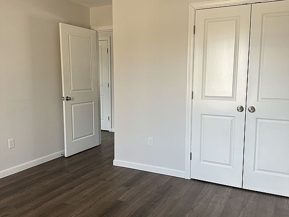 4th image of 40 Horseback Rd #2