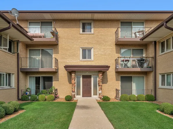 6146 S Kensington Ave APT A, Countryside, IL 60525