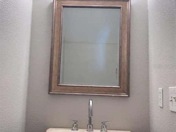 5th image of 4021 Huxford Ct