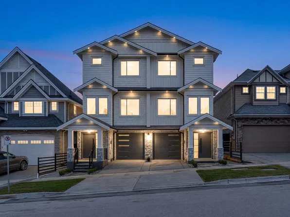 14693 62a Ave #101, Surrey, BC V3S 3T1