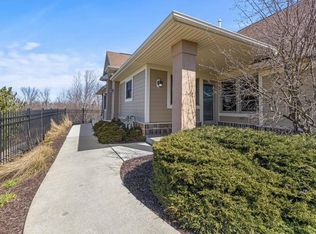7983 S Patricia Ct, Franklin, WI 53132