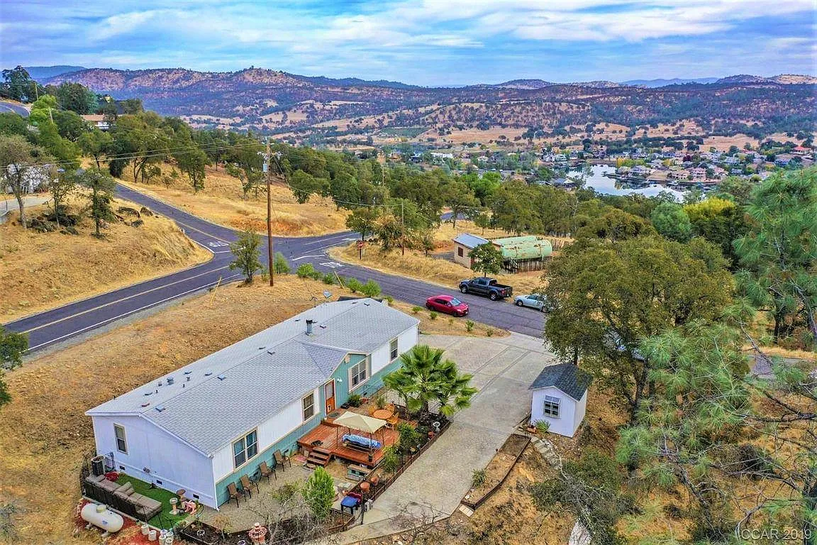 4832 Kiva Ct photo 1