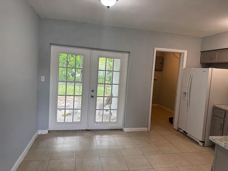 1740 SW 70th Way — Photo 11