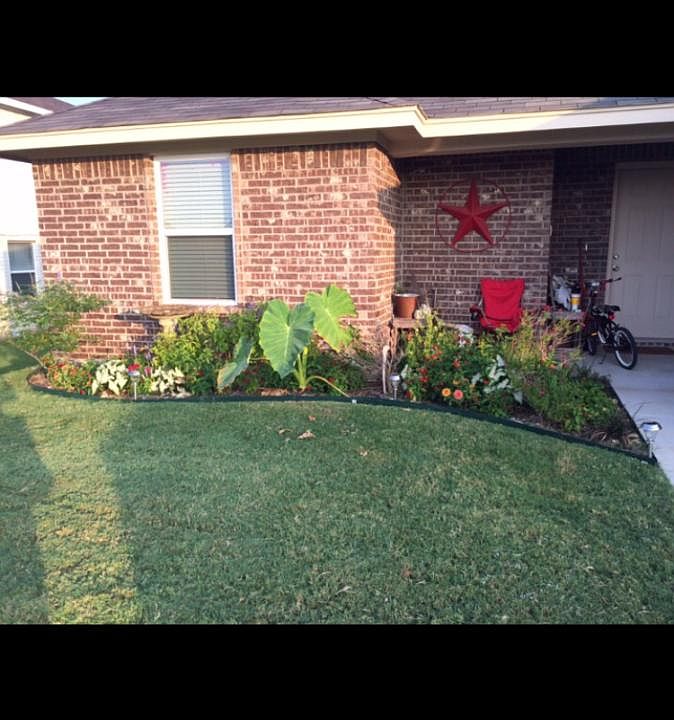 2nd image of 2404 Castle Pines Dr