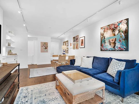 3rd image of 105 W 13th St APT 7C
